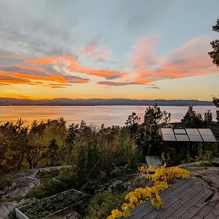 With Views Of The Oslofjord On Nesodden * Fjellstrand